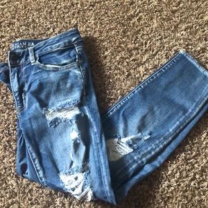 Cropped&ripped American eagle jeans